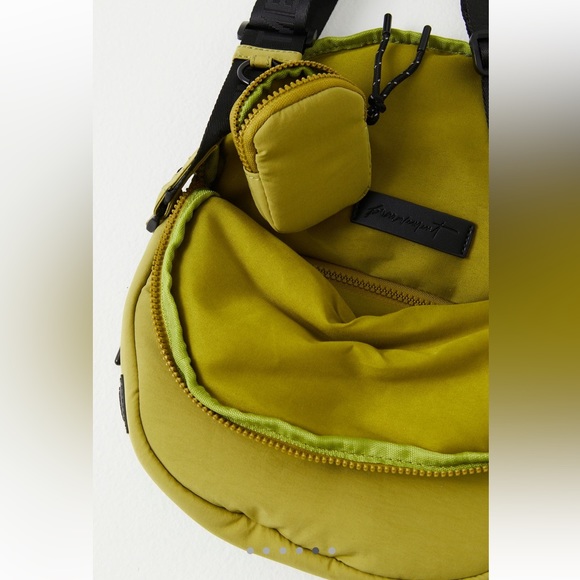 Free People FP Movement Hit The Trails Sling Bag - Picture 6 of 6